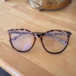 Quay Australia Tortoise Shell Blue Light Blocking Glasses